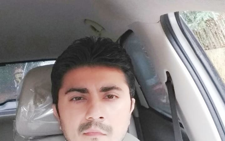 Fair handsome Businessman devotee of Thakurji from a well cultured Hindu family looking for a wife