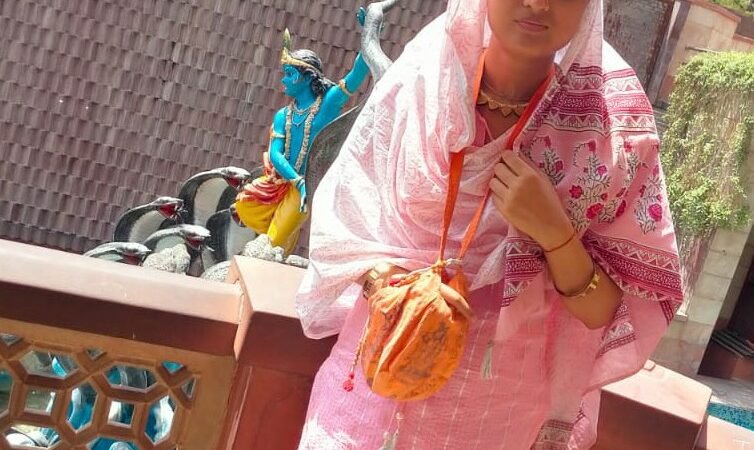 Simple Living High Thinking, Devotional Ideal Grihastha Life